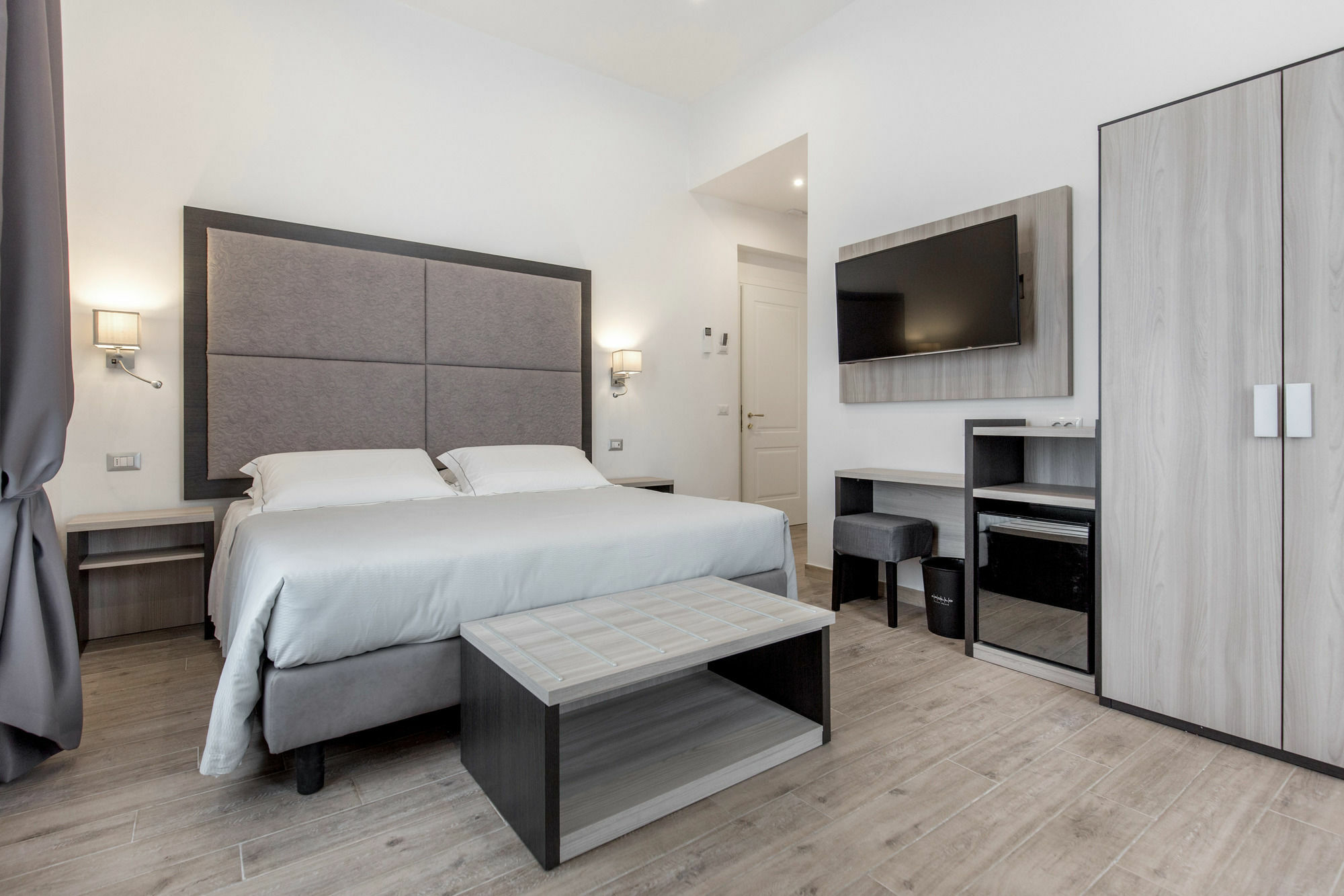 Apollo Guest House Флоренция Екстериор снимка